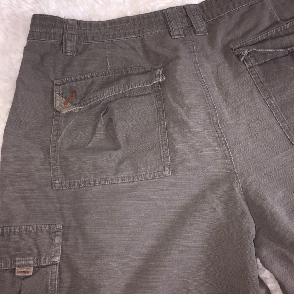 Columbia Cargo Shorts Sz 36 W 11 L Cotton Hiking Outdoors - Picture 10 of 14